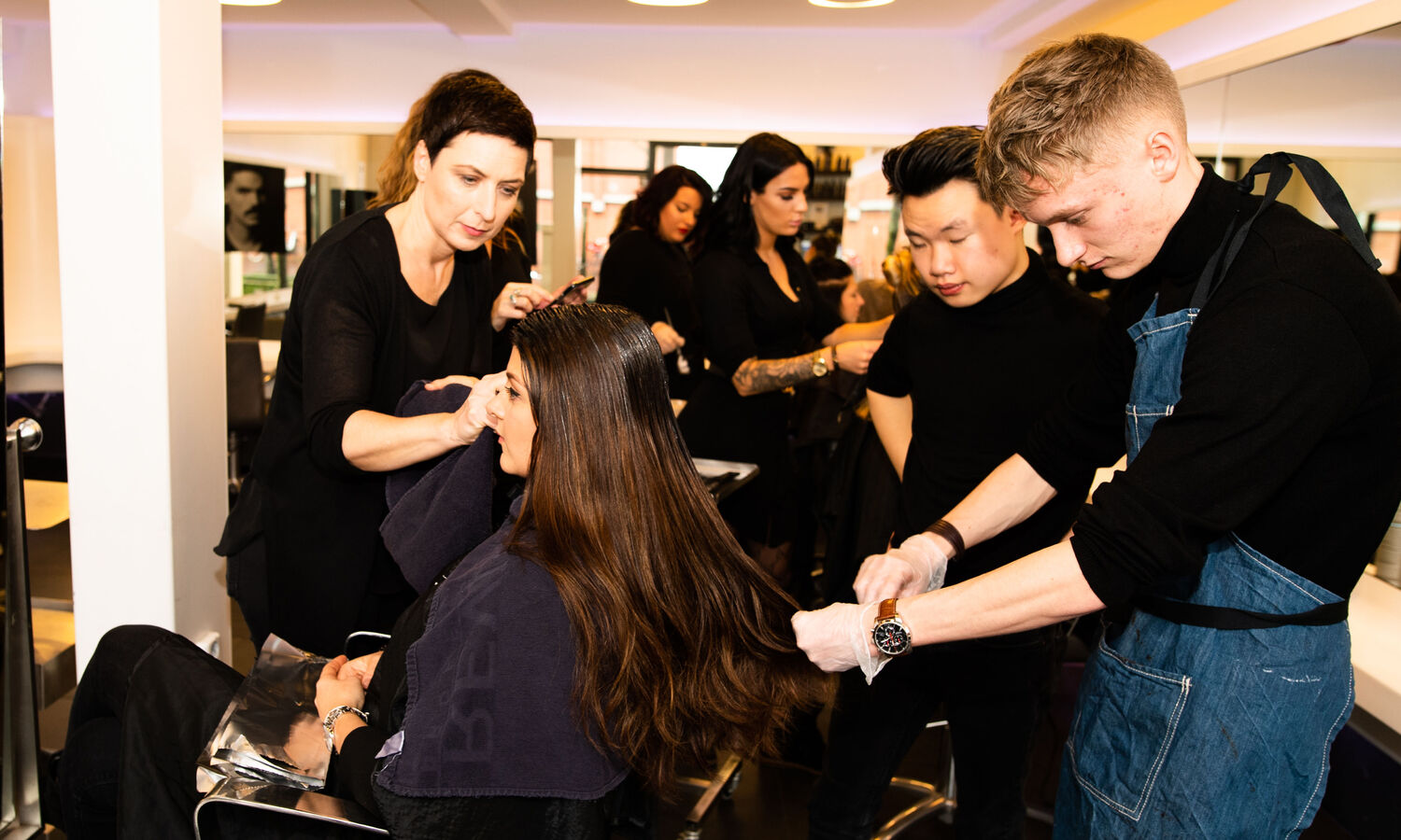 Heads academy kappersschool header 8